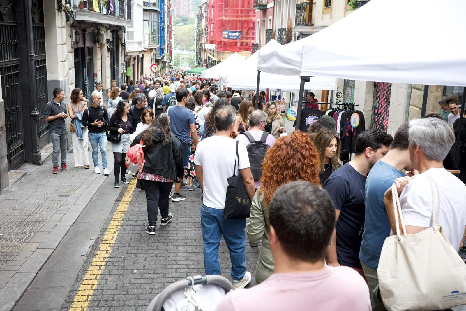 En imágenes: Mercado del Dos de Mayo de Bilbao