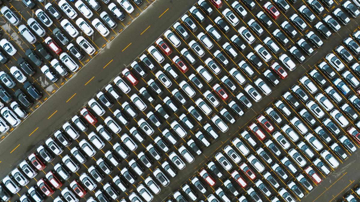 Parking de coches desde un dron