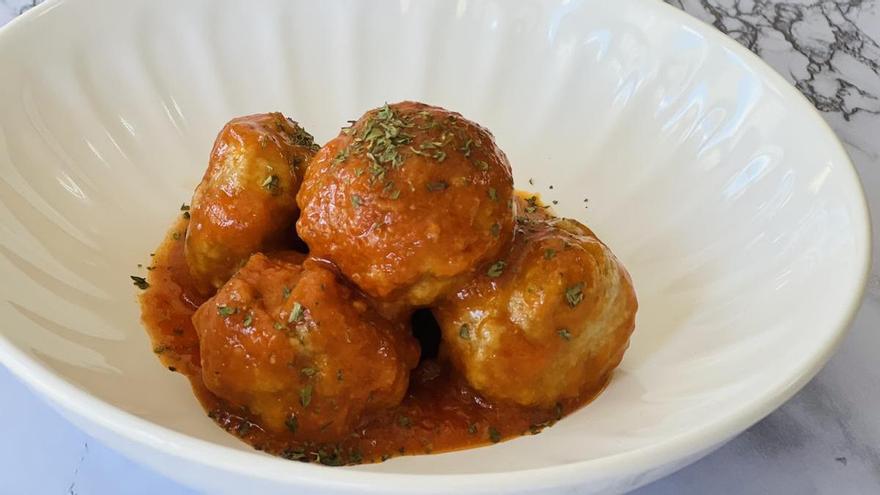 La receta de la semana: Albóndigas de cordero con salsa de tomate casera