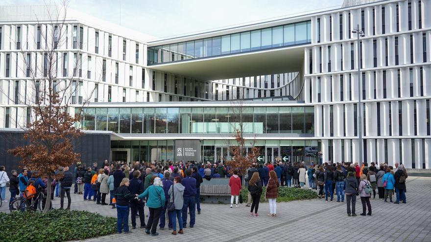 Artolazabal: "El pacto con EH Bildu enriquece el presupuesto de Vitoria, pero no altera su dirección"