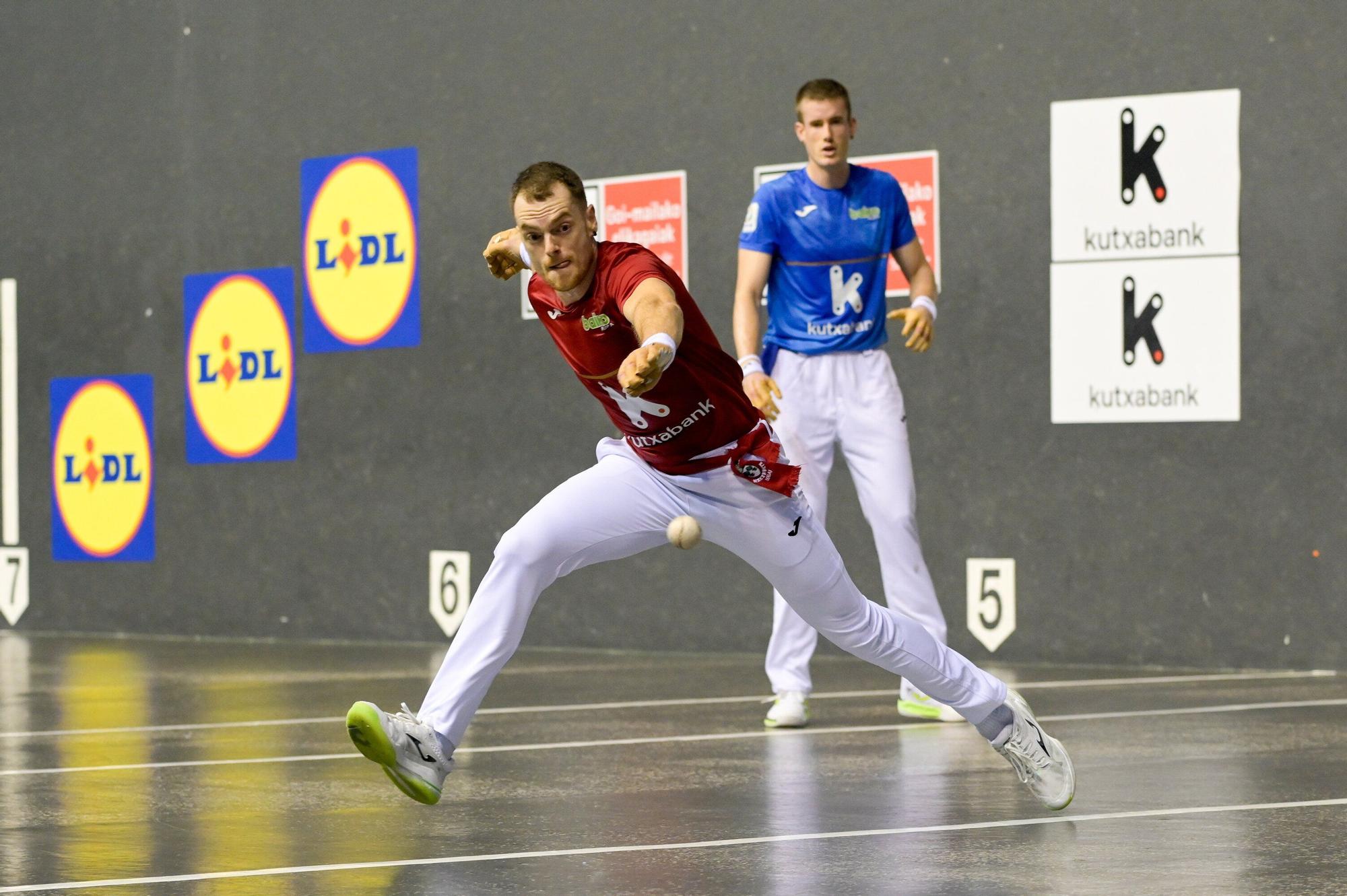 Larrazabal-Mariezkurrena II superan a Laso-Albisu en la tercera jornada del Campeonato de Parejas.