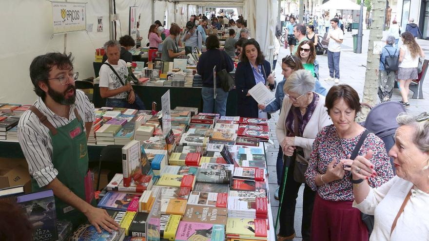 Lectores y escritores navarros siempre en busca de inspiración que se dejan sorprender este 23 de abril