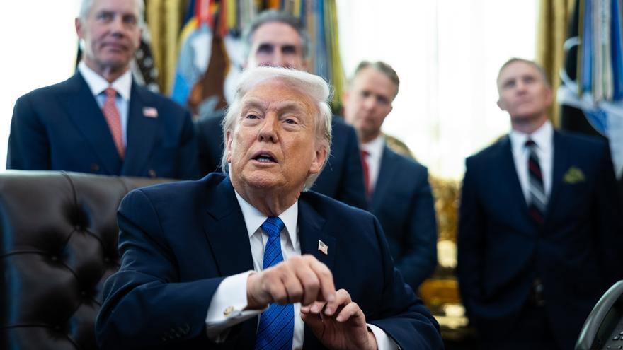 Trump desliza que la Fed podría no reducir los tipos hasta que acabe la guerra en Irán