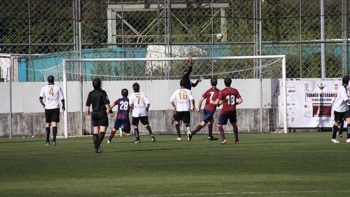 Imagen de una edición anterior del torneo / Veteranos Real Unión Imagen de una edición anterior del torneo / Veteranos Real Unión