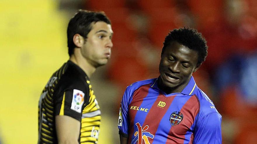 Martins paga,  se despide del Levante y ficha por el Seattle