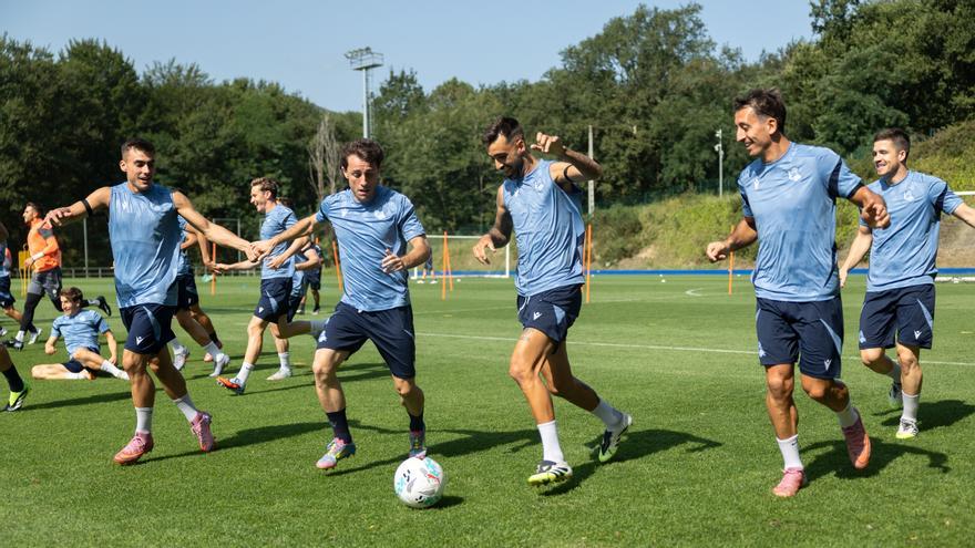 Real Sociedad: Marrero y Gorroxategi no viajan a Bournemouth, por molestias