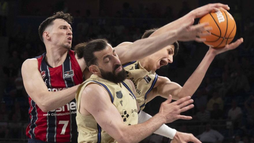 Todas las imágenes del Kosner Baskonia - FC Barcelona Baloncesto