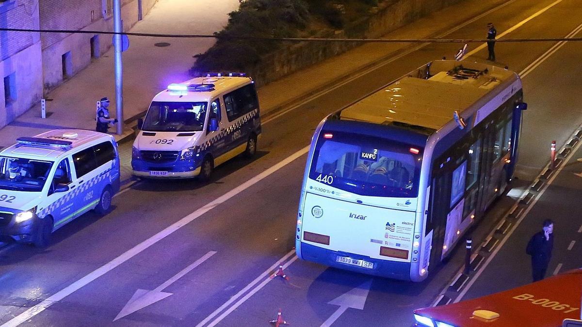 Tres pasajeros  heridos tras un frenazo brusco en una villavesa