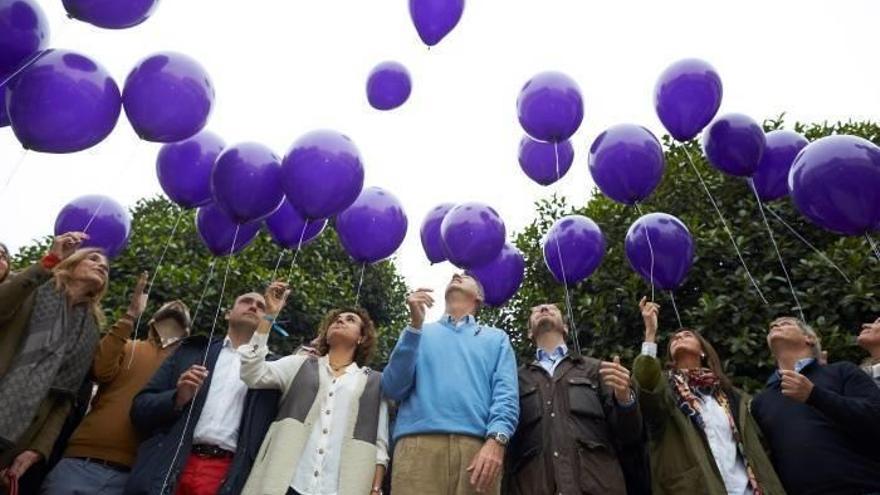 Miles de personas marchan en 50 ciudades contra la violencia machista