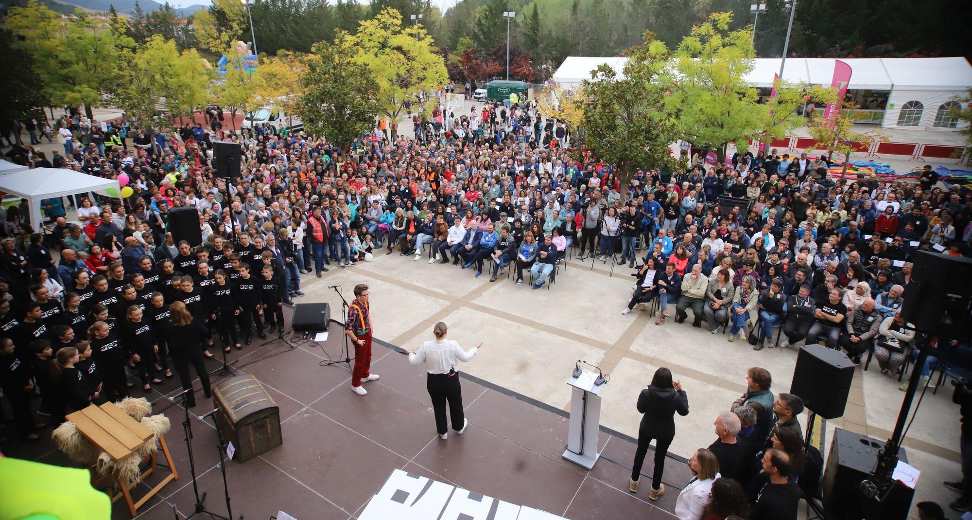 Fotos: Nafarroa Oinez 2025 en la ikastola Paz de Ziganda de Villava - Atarrabia