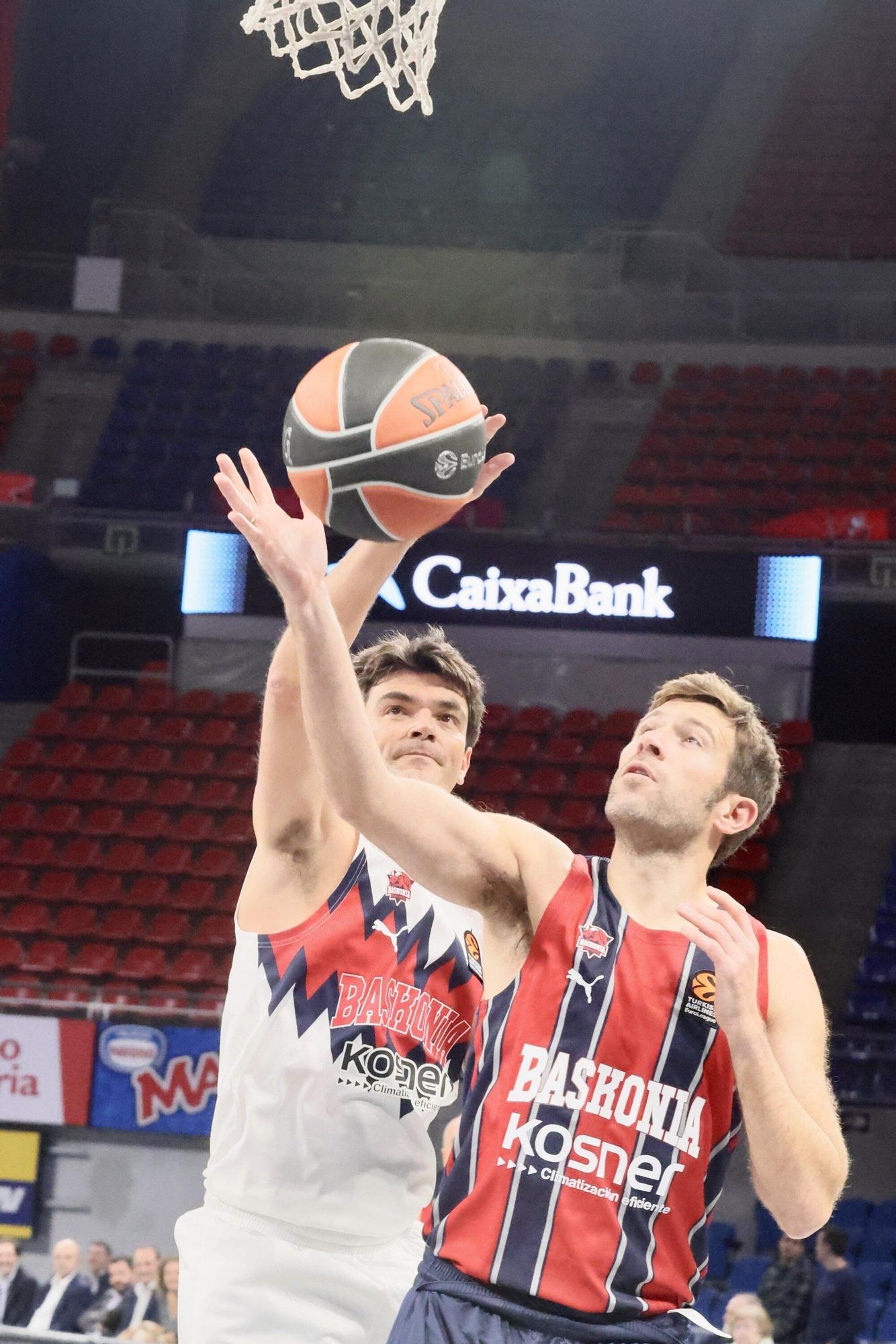 En imágenes: Sueño cumplido para 30 aficionados del Baskonia