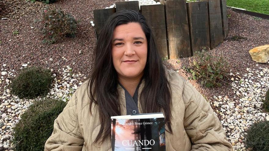 Maitane Pérez Gómez publica su nueva novela, ‘Cuando el bosque recuerde’
