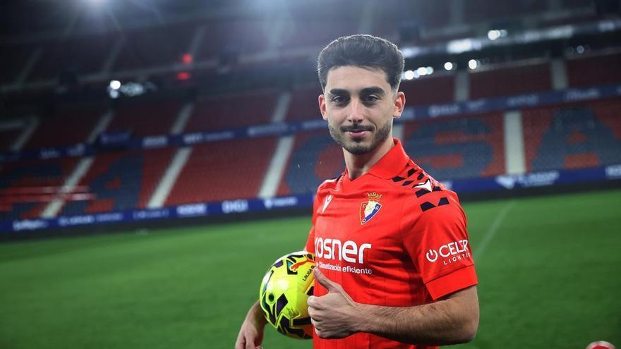 OFICIAL | Osasuna ficha a Raúl Moro hasta 2031
