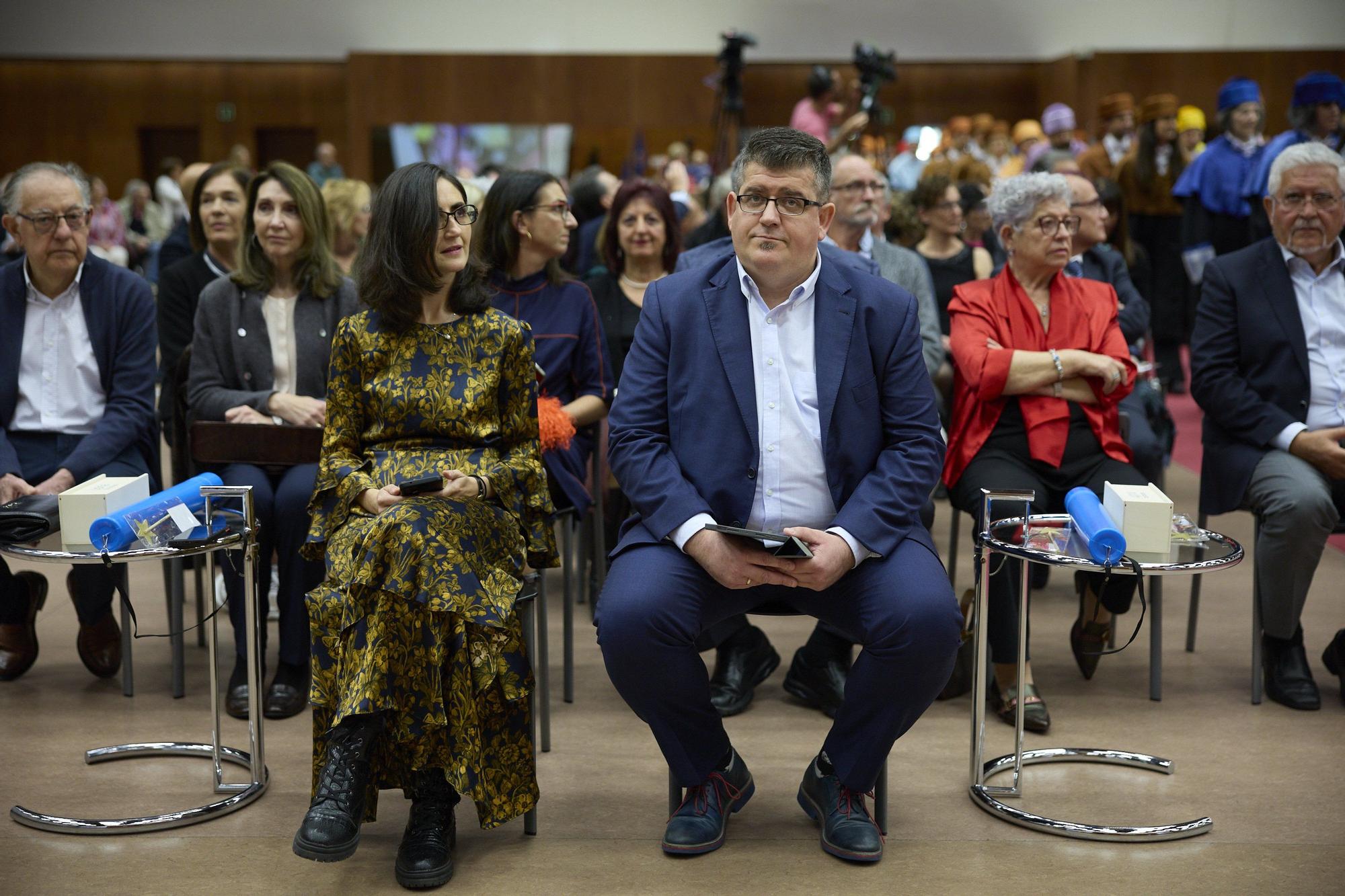 Fotos del homenaje de la UPNA a las personas que llevan 25 años trabajando en la Universidad