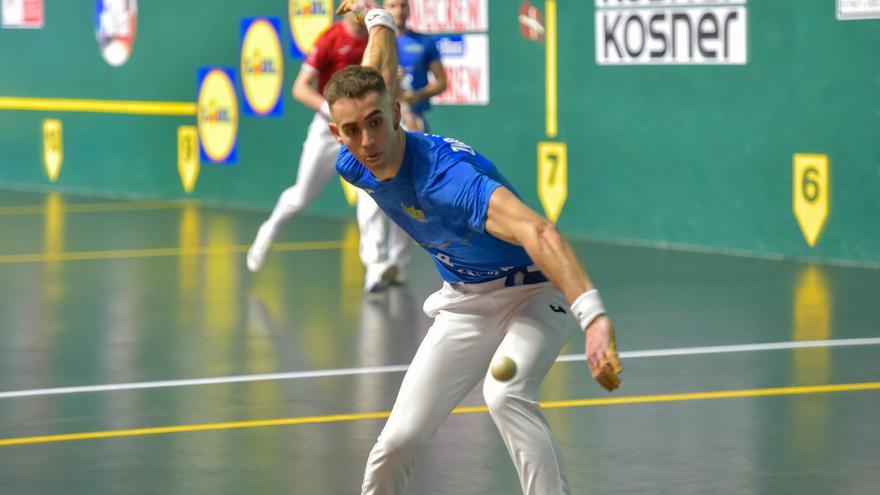 Beñat Zubizarreta debuta con una derrota en Azkoitia