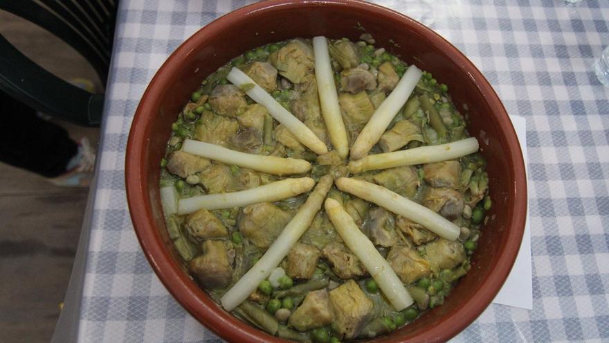 Historia y curiosidades de la menestra, el plato estrella de la huerta Navarra