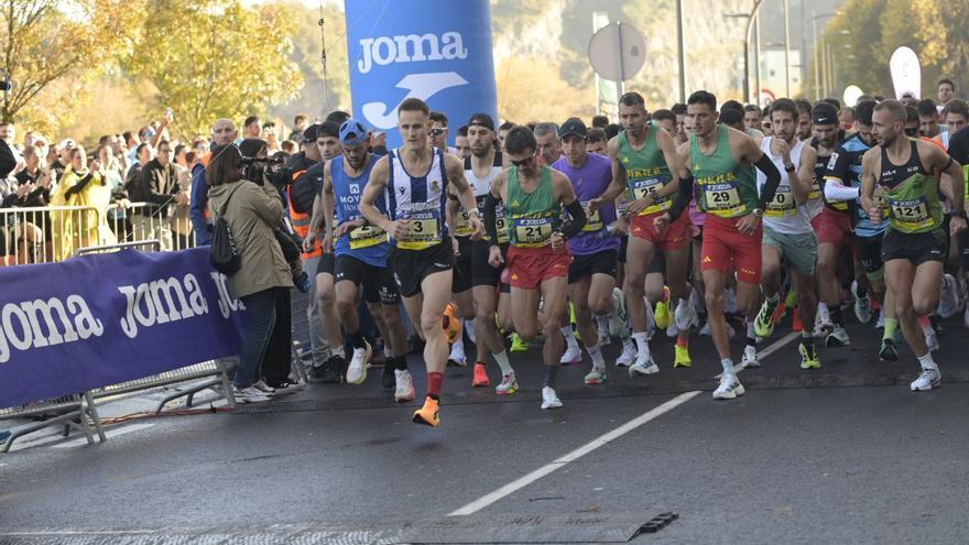 Ilusión y concentración en la salida de la Behobia-San Sebastián