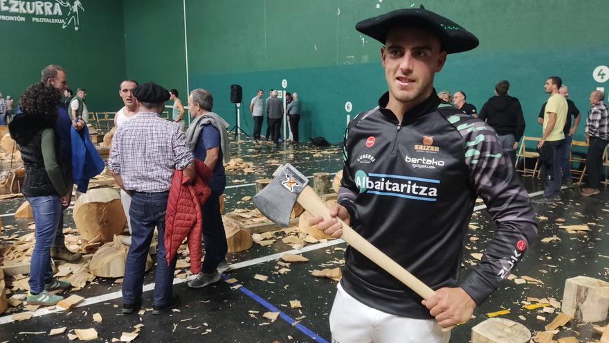 Récord de Iker Vicente, que gana su 11ª txapela en el Campeonato Navarro de Aizkora