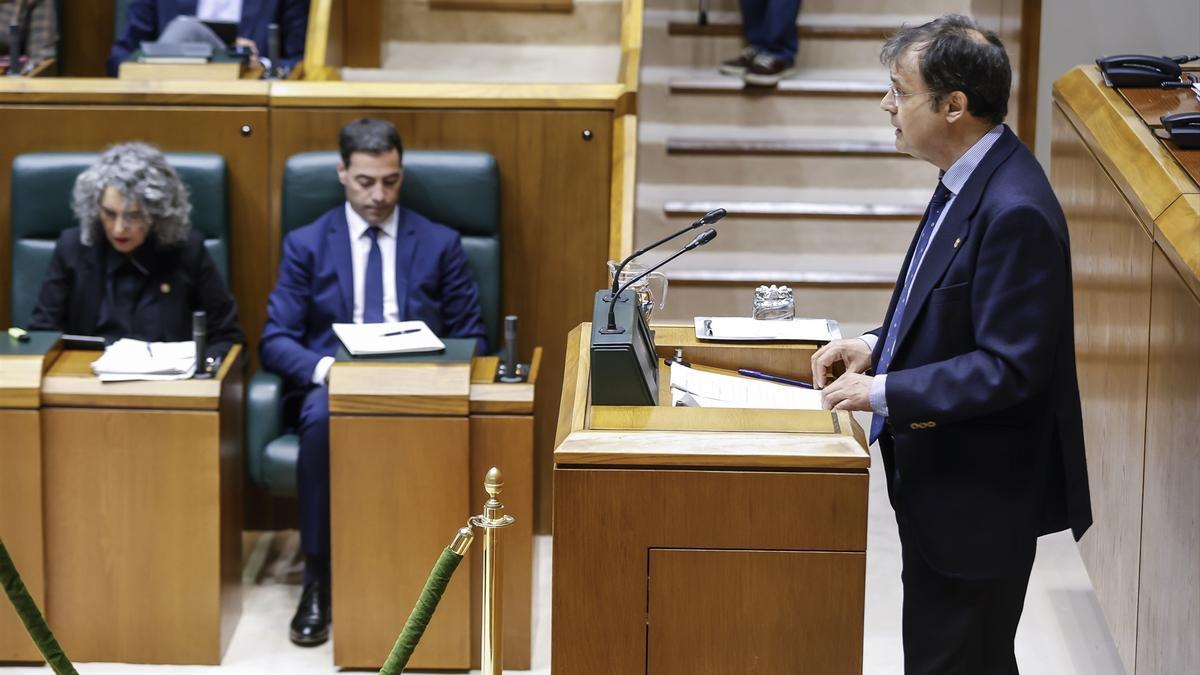 El consejero de Salud, Alberto Martínez.
