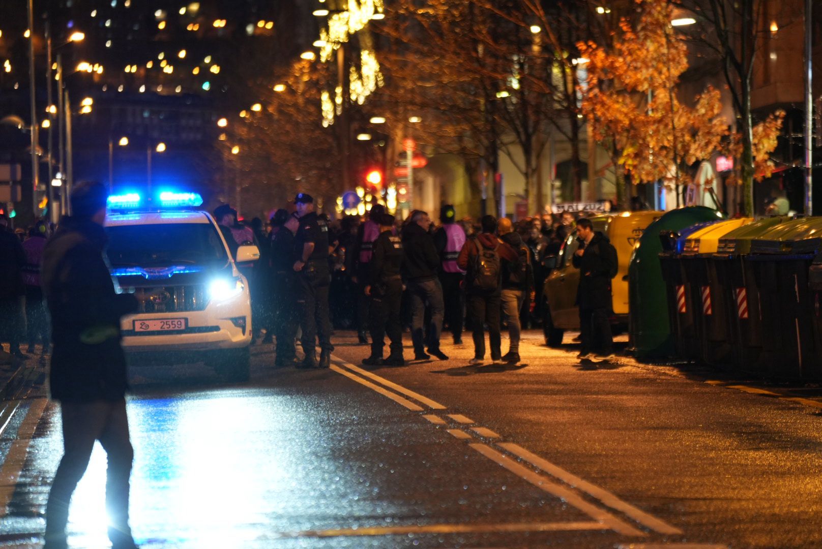 En imágenes: la afición del PSG, rumbo a San Mamés