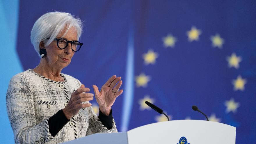 Lagarde no descarta adelantar su salida del BCE
