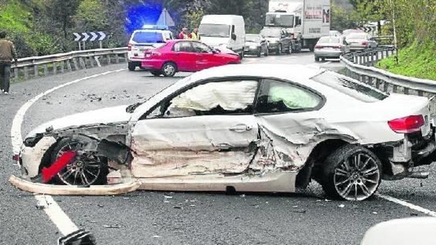 Accidente de tráfico en la BI-636 entre Zalla y Balmaseda.