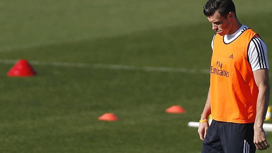 Bale regresa a una lista de convocados en la que no está Varane
