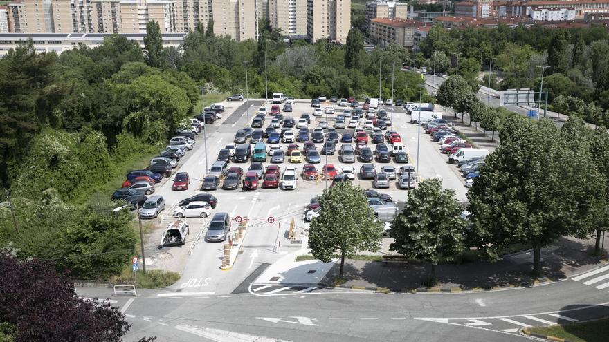 Pamplona tiene 34.307 plazas de aparcamiento regulado