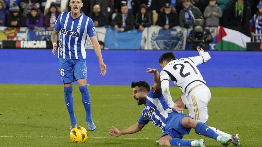 Rubén Duarte, baja para el partido ante la Real Sociedad