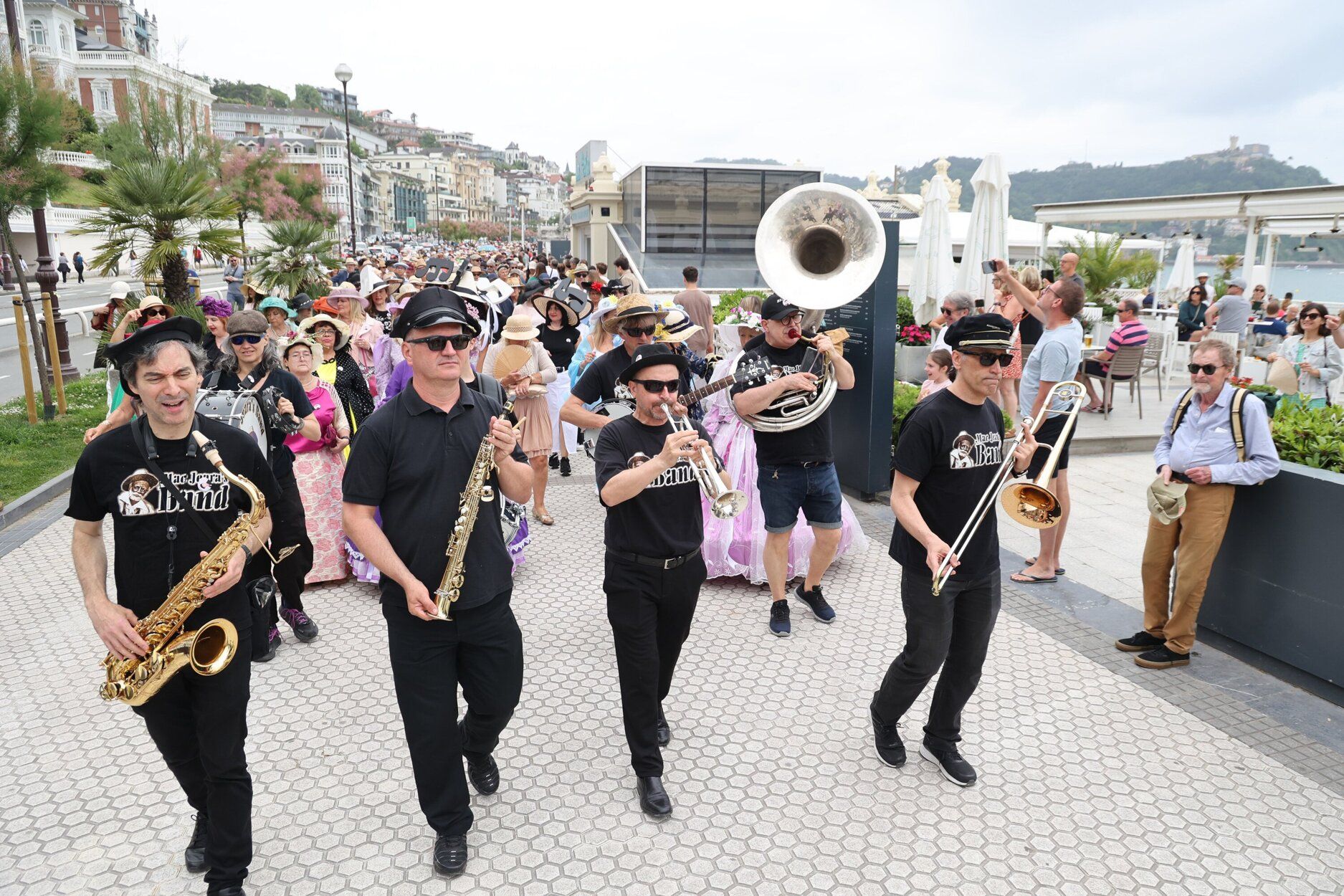 [Fotos] Donostia, hasta el 'gorro'