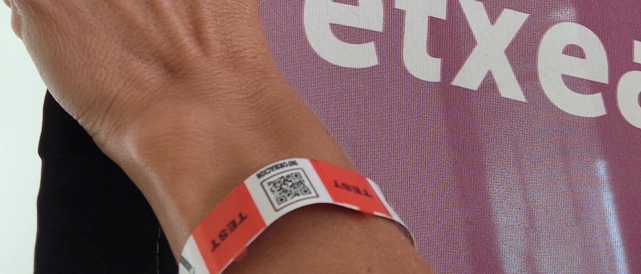El PSE-EE de Lezo propone repartir pulseras centinela