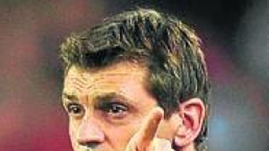 Vilanova vuelve al banquillo del Barça en el derbi ante el Espanyol