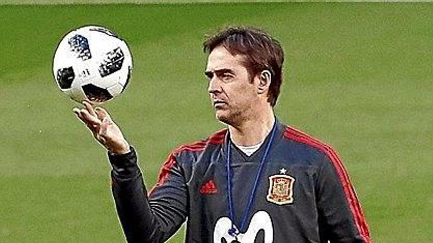 Lopetegui da vacaciones a Williams, Núñez y Oyarzabal