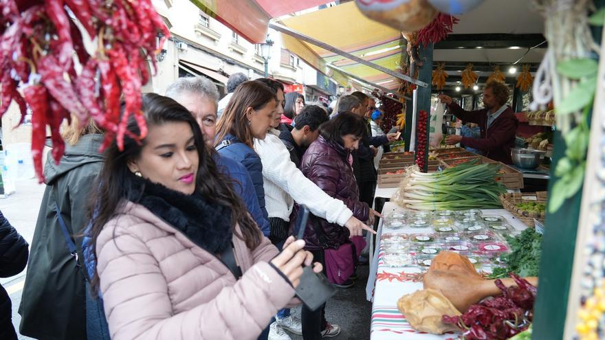 En imágenes: feria del Último Lunes de Gernika