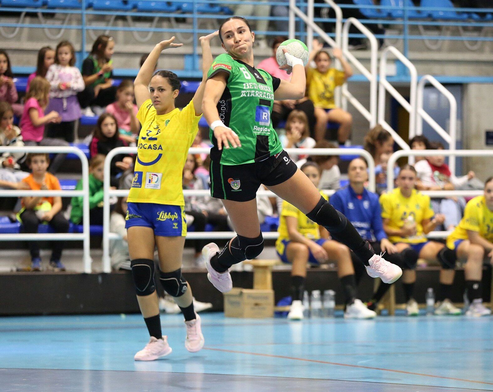 Fotos del partido entre Replasa Beti Onak y Rocasa