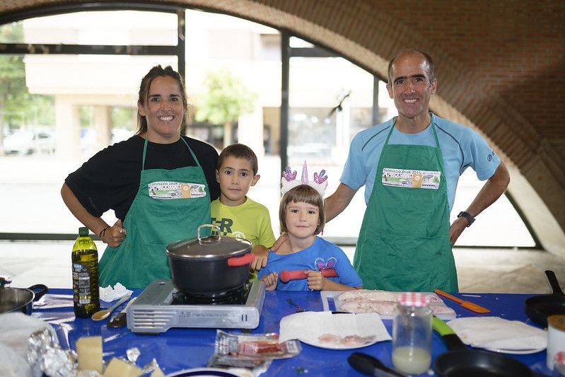 Kantu Afaria y concurso gastronómico en las Agorreko Santikutzak de Legazpi