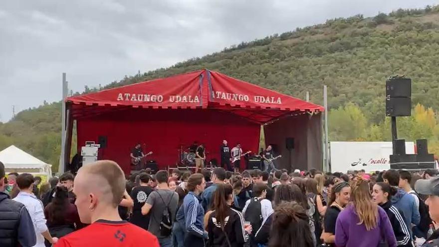 Espectáculo de Rebel Noise en la zona más cañera del Nafarroa Oinez