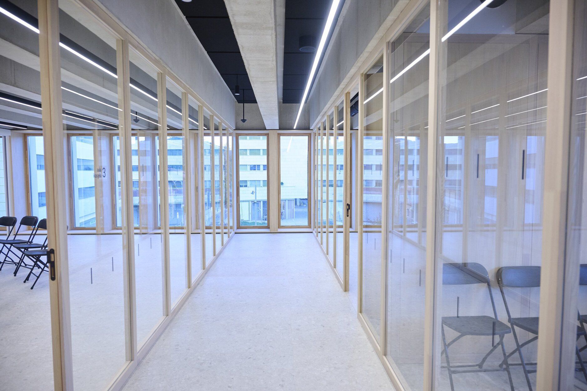 Imágenes de la inauguración del Civivox Pompelo