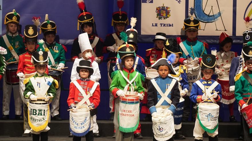 Ilusión y emoción ante la Tamborrada Infantil