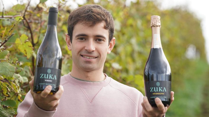 &quot;Nuestra bebida tiene esa acidez que hace recordar mucho al txakolí&quot;