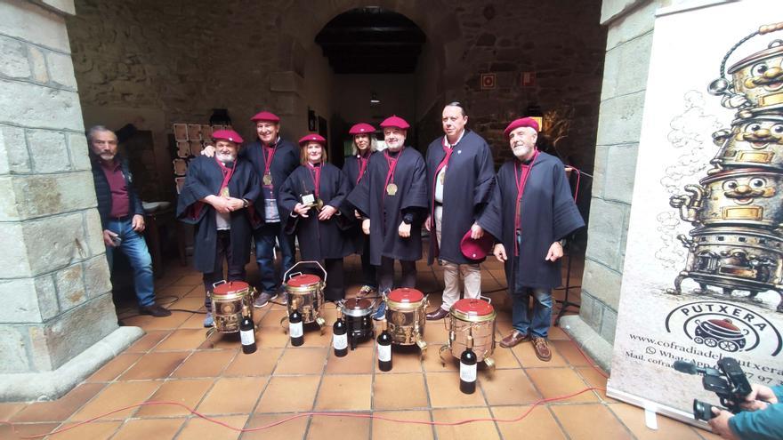 Ongi etorri,  cofrades