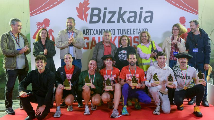 Los túneles preservaron de la lluvia la Artxandako Tuneletako Gau Krosa