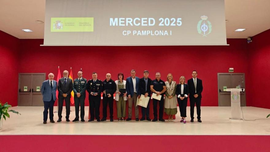 Entregan dos menciones honoríficas en el Centro Penitenciario de Pamplona