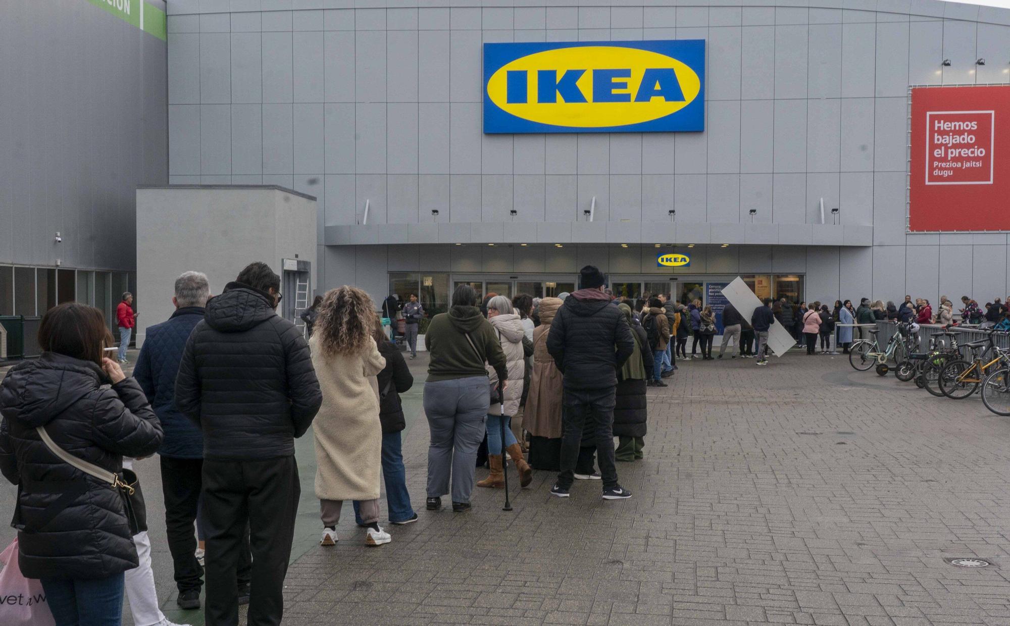 Fotos de la inauguración de la nueva tienda de Ikea en Vitoria