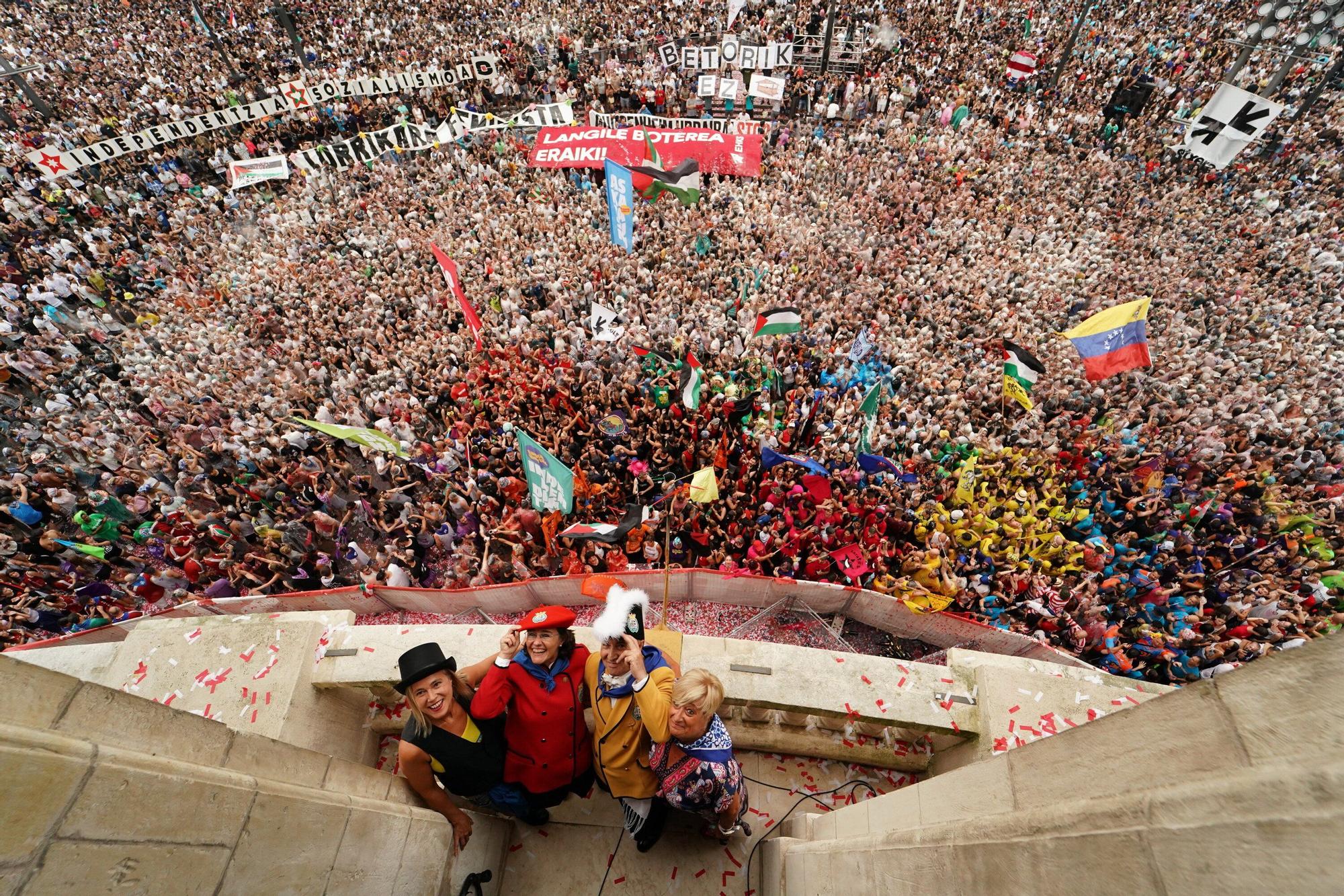 Bilbao está de fiesta: fotos del primer día de Aste Nagusia 2025