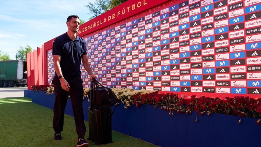Mikel Merino se suma a la concentración de España en Las Rozas