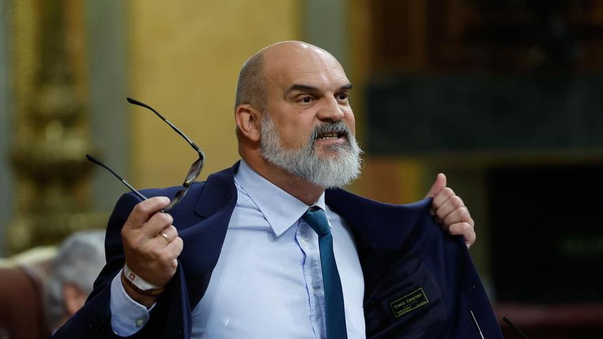 Vox defiende la “hombría” y la “valentía” de la diputada que atacó a Irene Montero