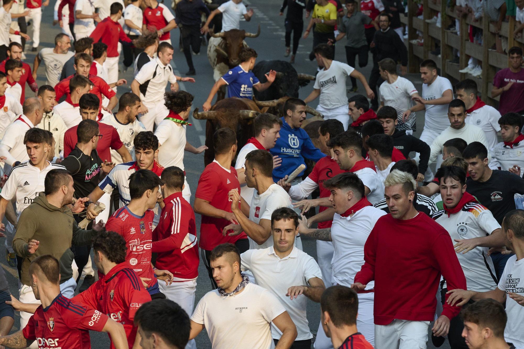 Fotos del sexto encierro de las fiestas de Tafalla 2025
