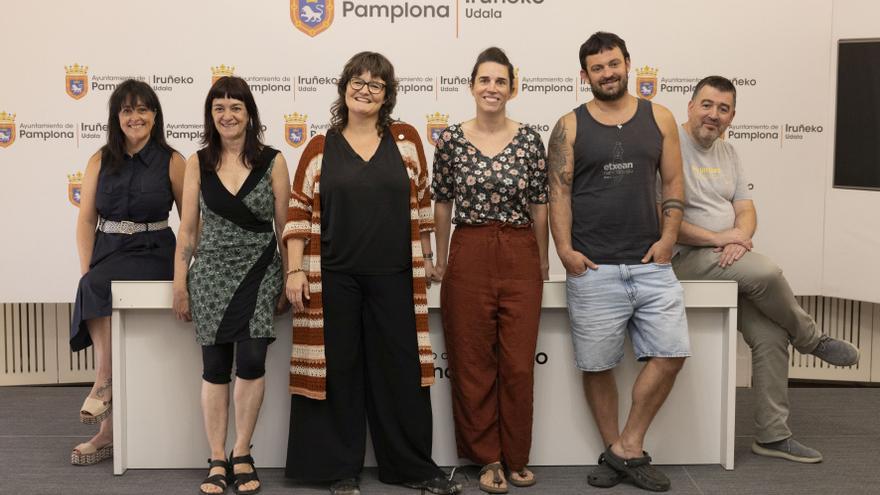 El Ayuntamiento de Pamplona se reúne con AEK, IKA y Zubiarte y con la EOI para colaborar en el aprendizaje del euskera