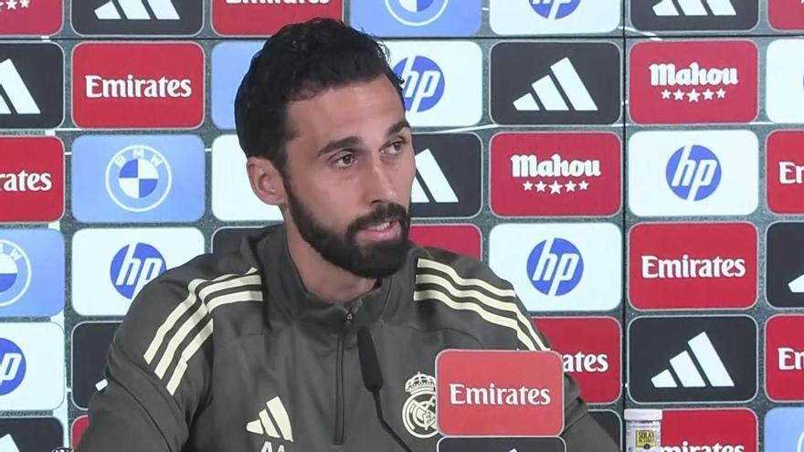 Arbeloa: “Es más fácil ganar una Champions que una Liga para el Madrid; con eso se dicen muchas cosas”